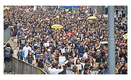 基督徒不該喊特首下台嗎？ 封面