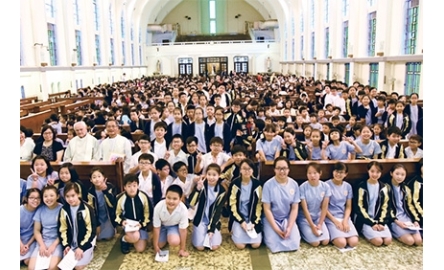 天主教佑華小學 校慶感恩祭封面