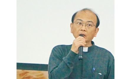 台灣輔大神父新書 介紹《聖母德敘禱文》封面