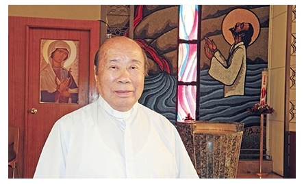 楊慶松神父晉鐸鑽禧 為侍奉天主鍛鍊身心靈封面